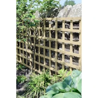 B&M Heavy Duty Trellis 0.9m 3 B&M Heavy Duty Trellis 0.9m