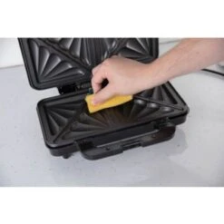 B&M Tower Deep Fill Sandwich Maker -Stanlty Shop 356406 tower deep fill sandwich maker 5