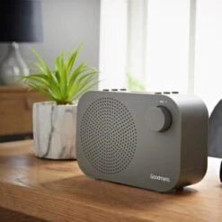 Goodmans Compact DAB Digital Radio - Grey -Stanlty Shop 365112 goodmans compact dab digital radio grey 3